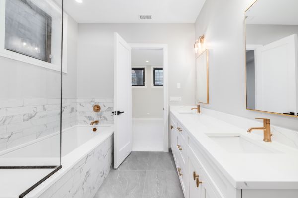 Cost of Bathroom Installation in Elkhart