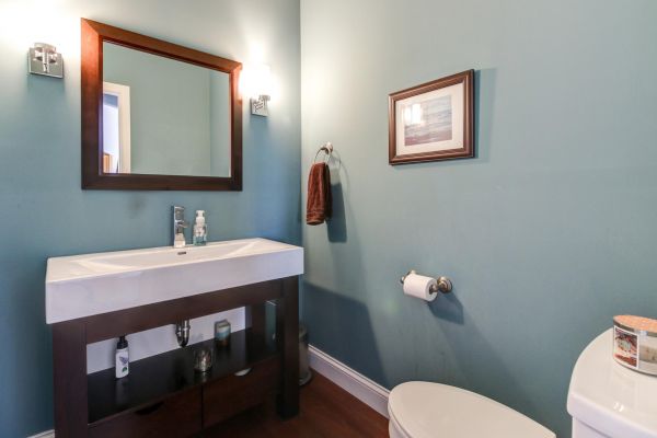Cost of Powder Room Construction in Elkhart